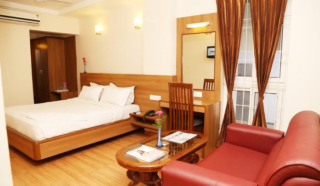 Hotel Spr Inn Coimbatore Bilik gambar